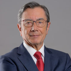 Dr. Eduardo Mayora Alvarado